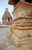 Khajuraho - Visvanatha temple 